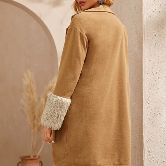 Camel Brown Open Coat with Faux Fur Cuffs in M & L - Picture 2 of 4